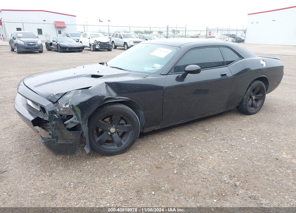 2013 DODGE CHALLENGER SXT VIN: 2C3CDYAG4DH675013
