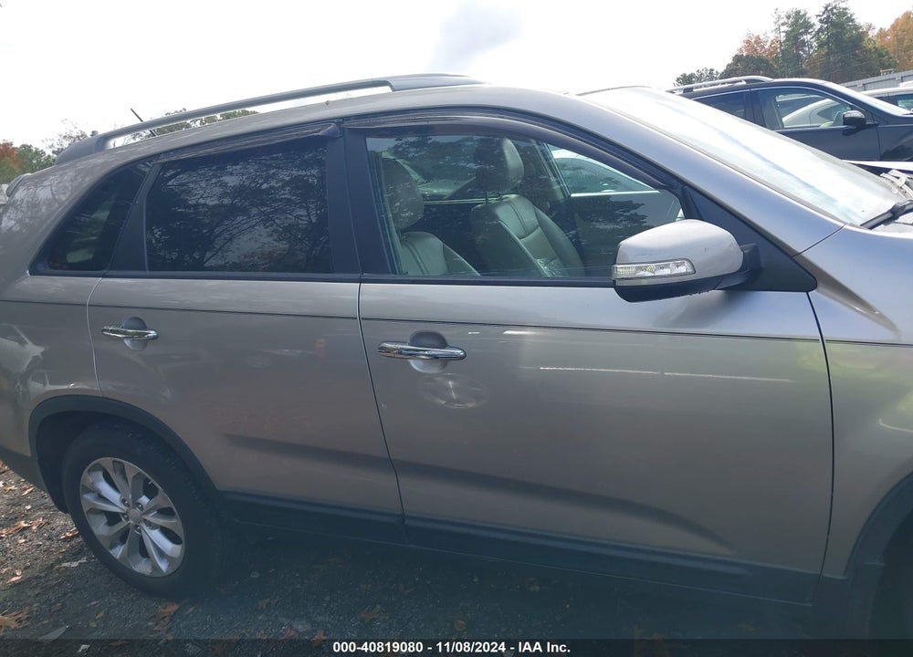 2015 KIA SORENTO EX V6 VIN: 5XYKU4A77FG633842