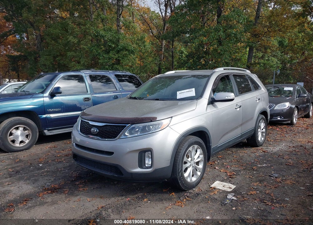 2015 KIA SORENTO EX V6 VIN: 5XYKU4A77FG633842
