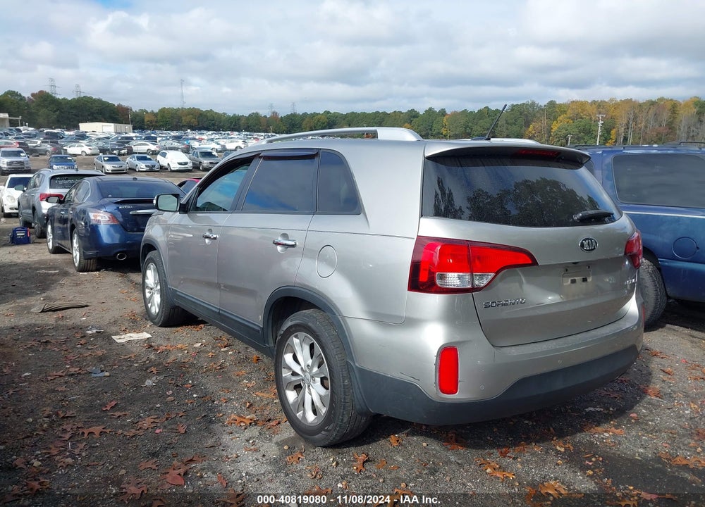 2015 KIA SORENTO EX V6 VIN: 5XYKU4A77FG633842