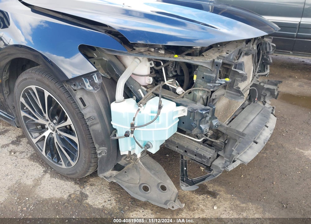 2018 TOYOTA CAMRY SE VIN: JTNB11HK3J3036360
