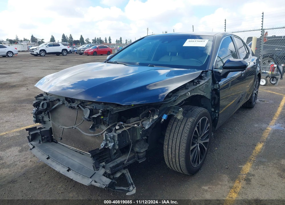 2018 TOYOTA CAMRY SE VIN: JTNB11HK3J3036360