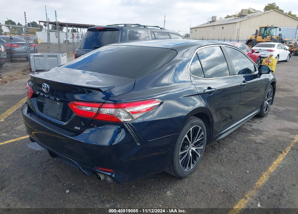 2018 TOYOTA CAMRY SE VIN: JTNB11HK3J3036360