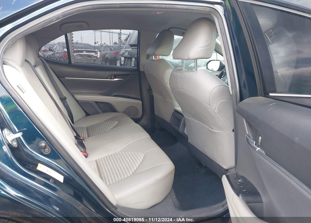2018 TOYOTA CAMRY SE VIN: JTNB11HK3J3036360