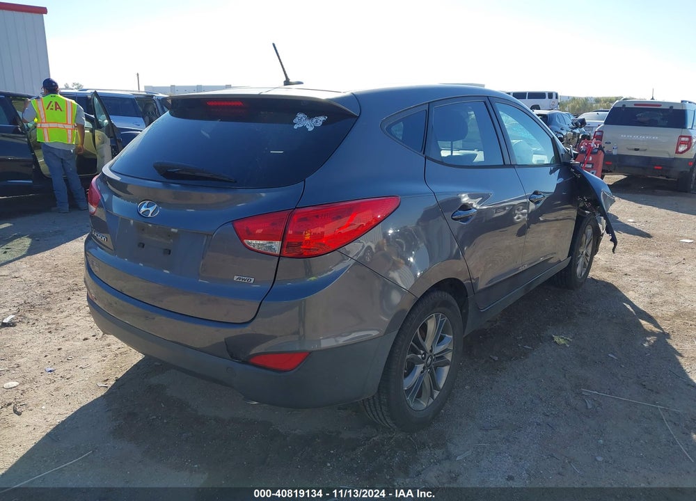 2015 HYUNDAI TUCSON VIN: KM8JTCAF1FU991075