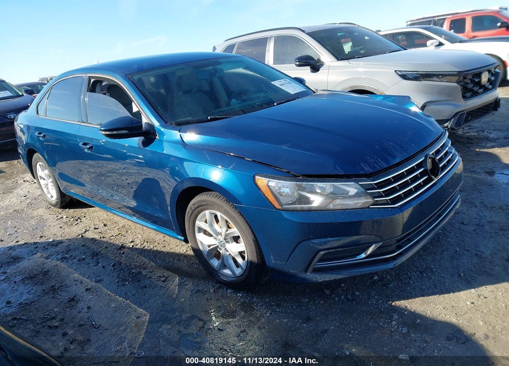 2018 VOLKSWAGEN PASSAT 2.0T R-LINE/2.0T S VIN: 1VWAA7A35JC033219