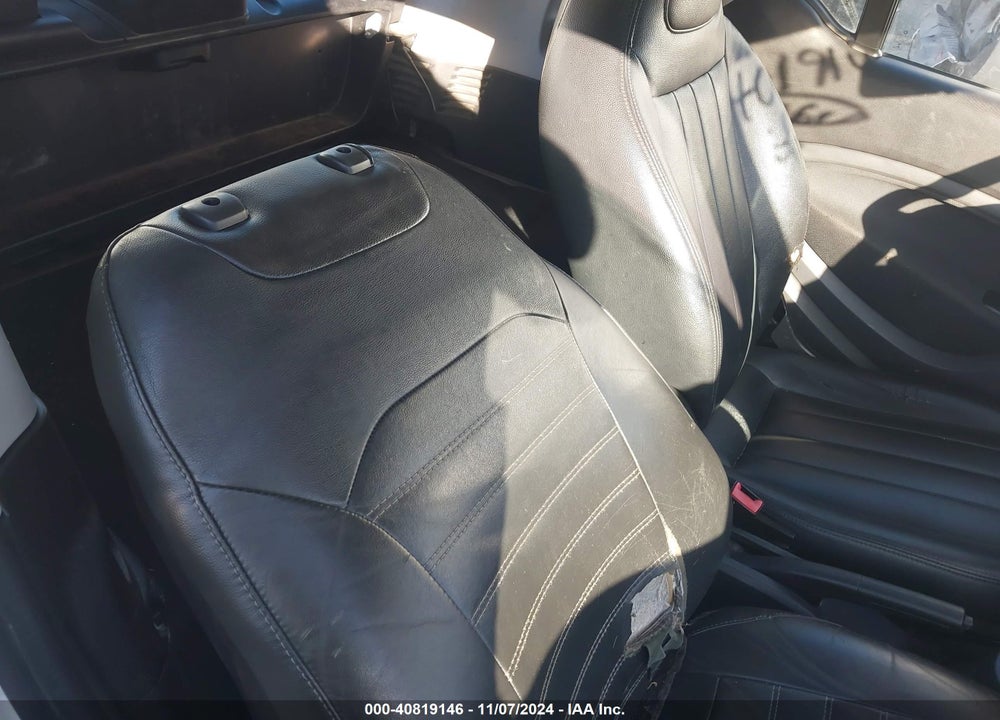 2017 SMART FORTWO VIN: WMEFJ5DA4HK168684