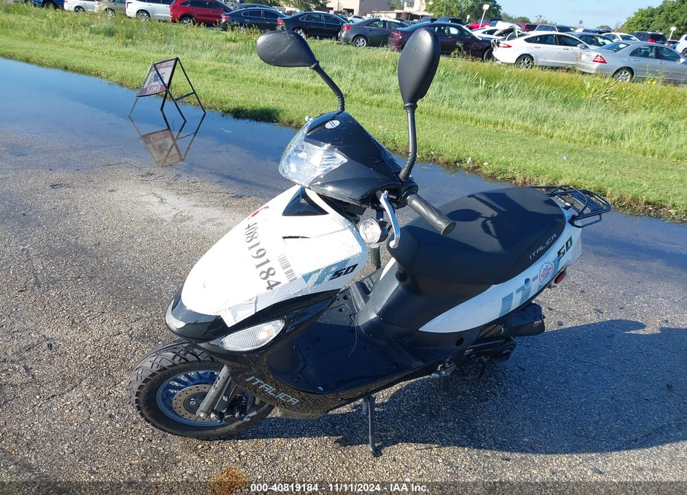 2024 ITALICA IT50QT VIN: HZ2TABGF5R1007132