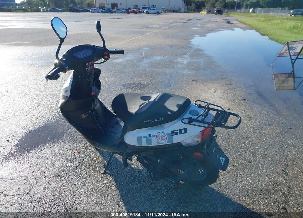 2024 ITALICA IT50QT VIN: HZ2TABGF5R1007132