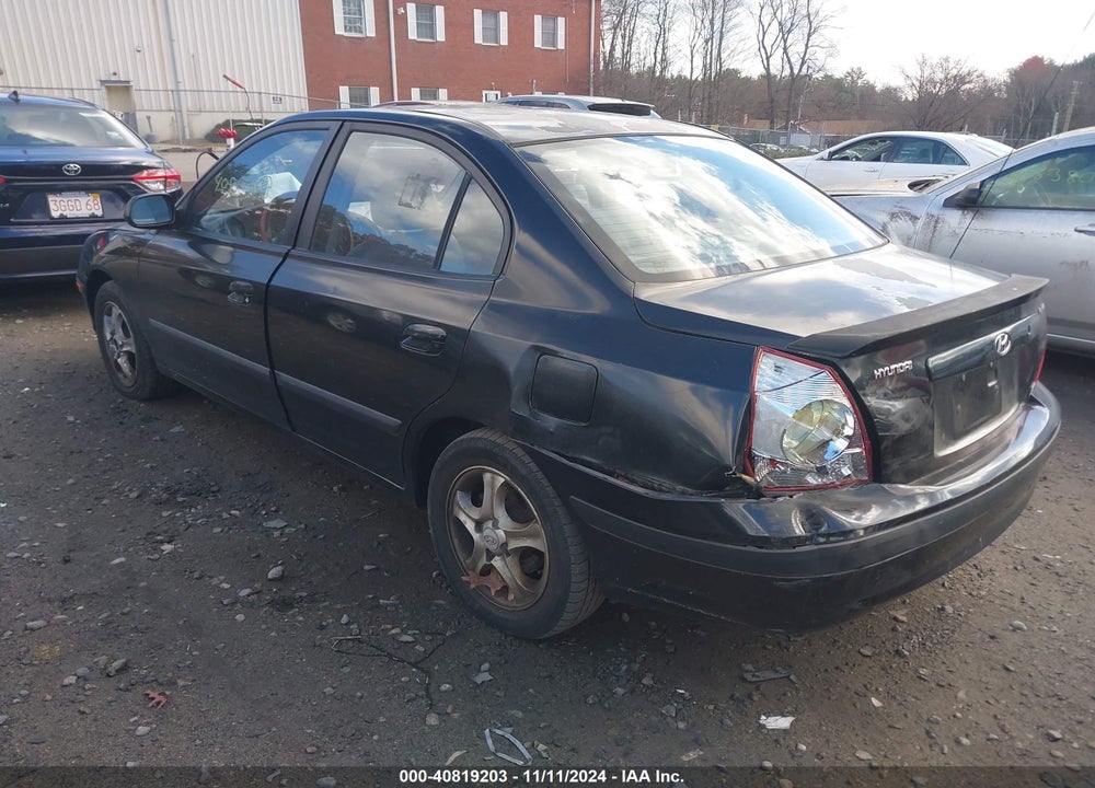 2005 HYUNDAI ELANTRA GLS/GT VIN: KMHDN46D25U940655