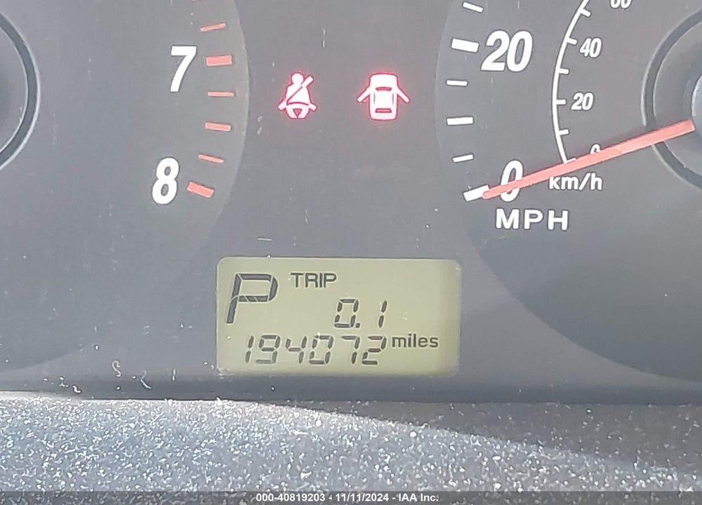 2005 HYUNDAI ELANTRA GLS/GT VIN: KMHDN46D25U940655