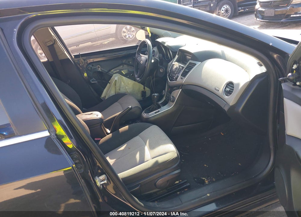 2011 CHEVROLET CRUZE LS VIN: 1G1PD5SH9B7180701