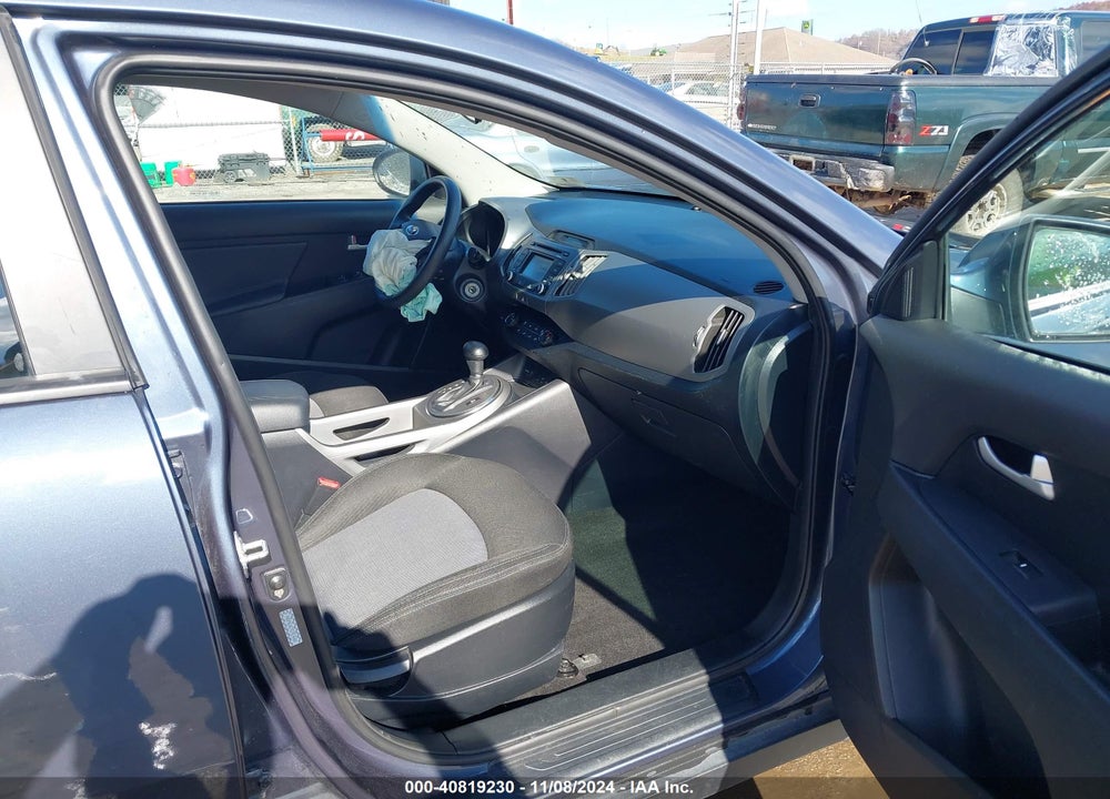 2016 KIA SPORTAGE LX VIN: KNDPBCAC7G7874480