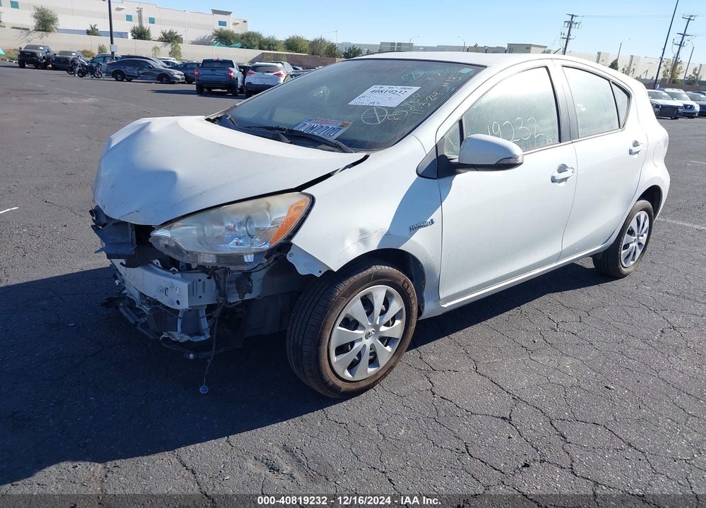 2014 TOYOTA PRIUS C ONE VIN: JTDKDTB37E1574585