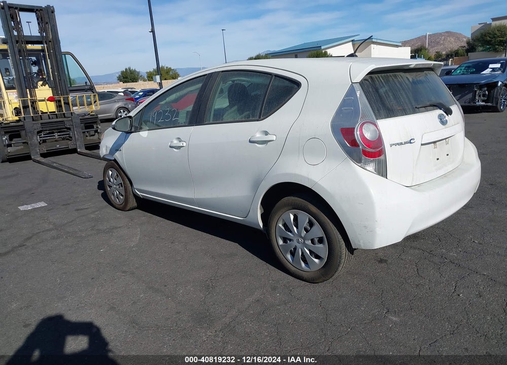 2014 TOYOTA PRIUS C ONE VIN: JTDKDTB37E1574585