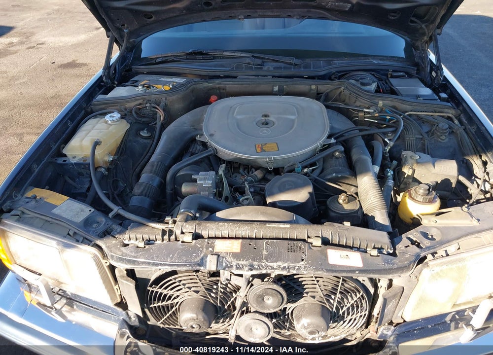 1990 MERCEDES-BENZ 560 SEL VIN: WDBCA39E1LA528038