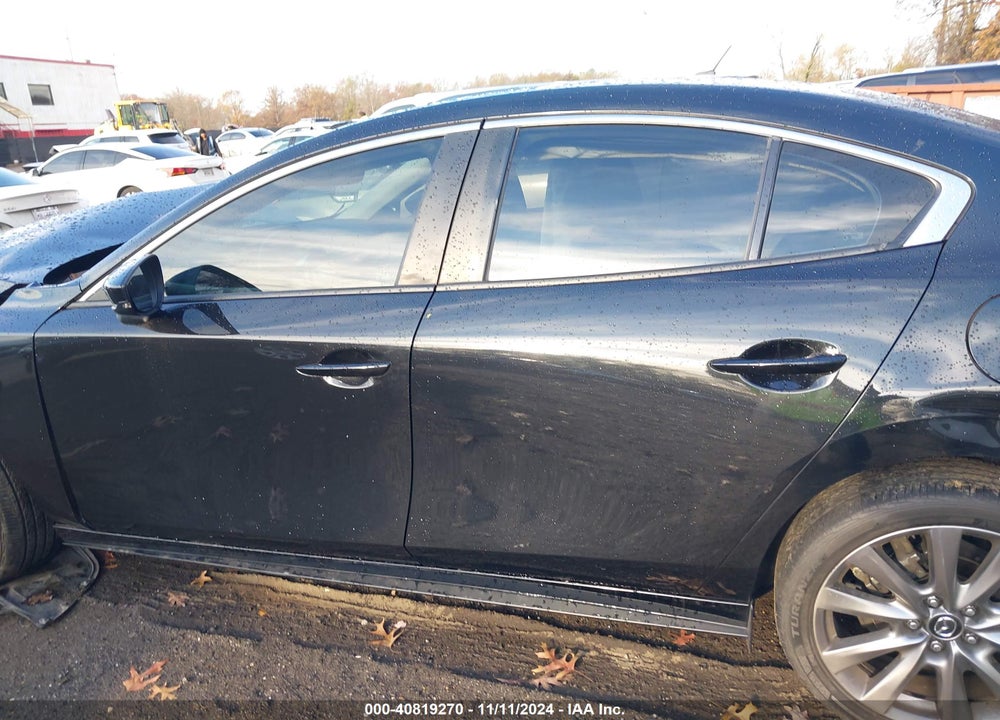 2022 MAZDA 3 PREFERRED VIN: 3MZBPACL9NM300945