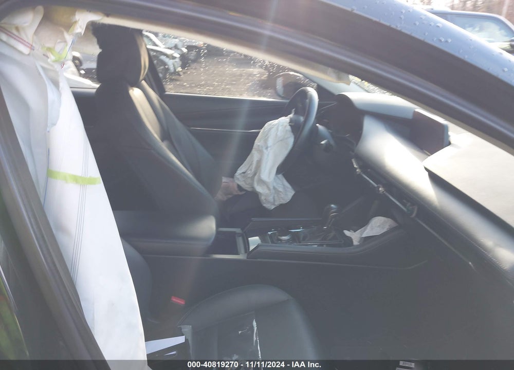 2022 MAZDA 3 PREFERRED VIN: 3MZBPACL9NM300945