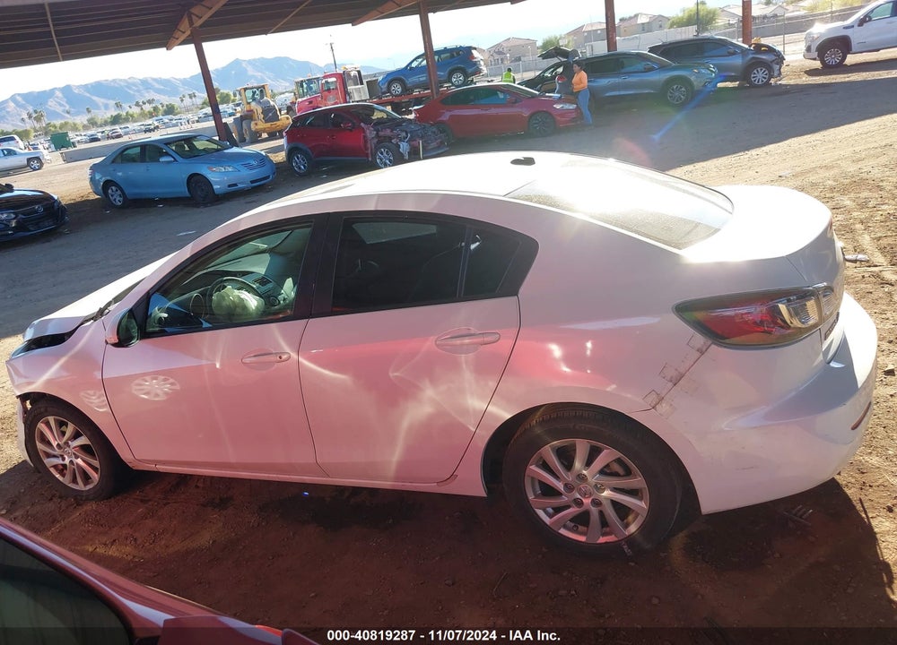 2012 MAZDA 3 I GRAND TOURING VIN: JM1BL1W89C1643030