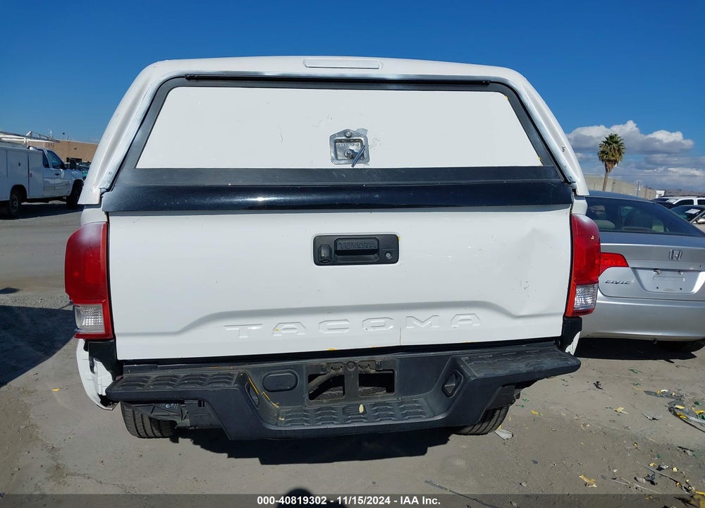 2017 TOYOTA TACOMA SR VIN: 5TFRX5GN4HX090872