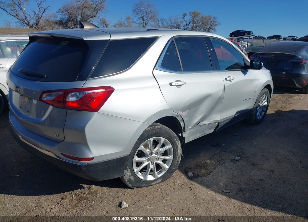 2018 CHEVROLET EQUINOX LT VIN: 2GNAXJEV9J6261847
