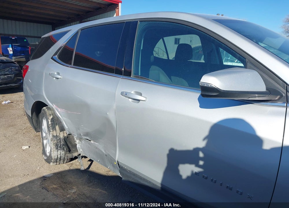 2018 CHEVROLET EQUINOX LT VIN: 2GNAXJEV9J6261847