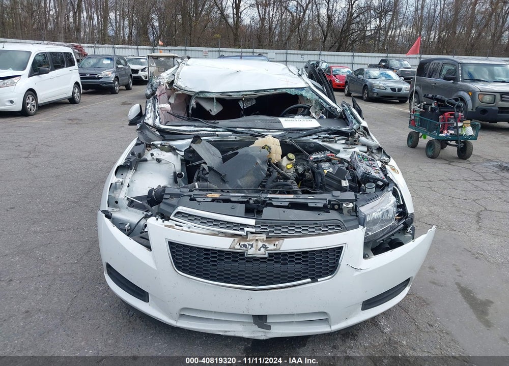 2014 CHEVROLET CRUZE 1LT AUTO VIN: 1G1PC5SB5E7448856