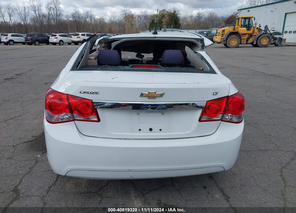 2014 CHEVROLET CRUZE 1LT AUTO VIN: 1G1PC5SB5E7448856