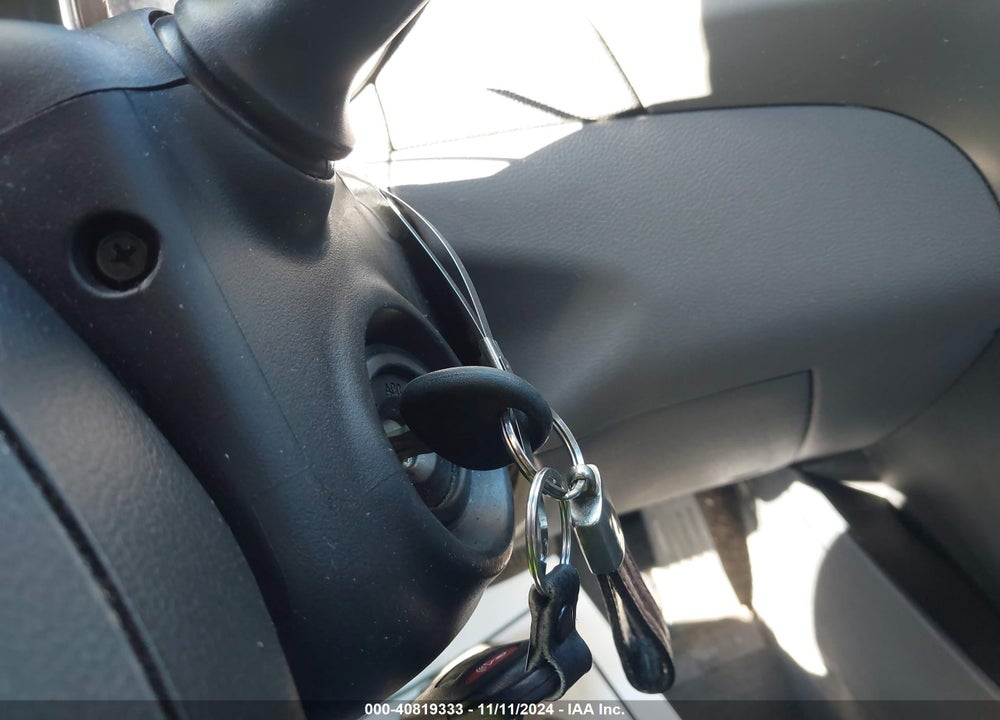 2015 HYUNDAI ELANTRA SE VIN: 5NPDH4AE2FH564353