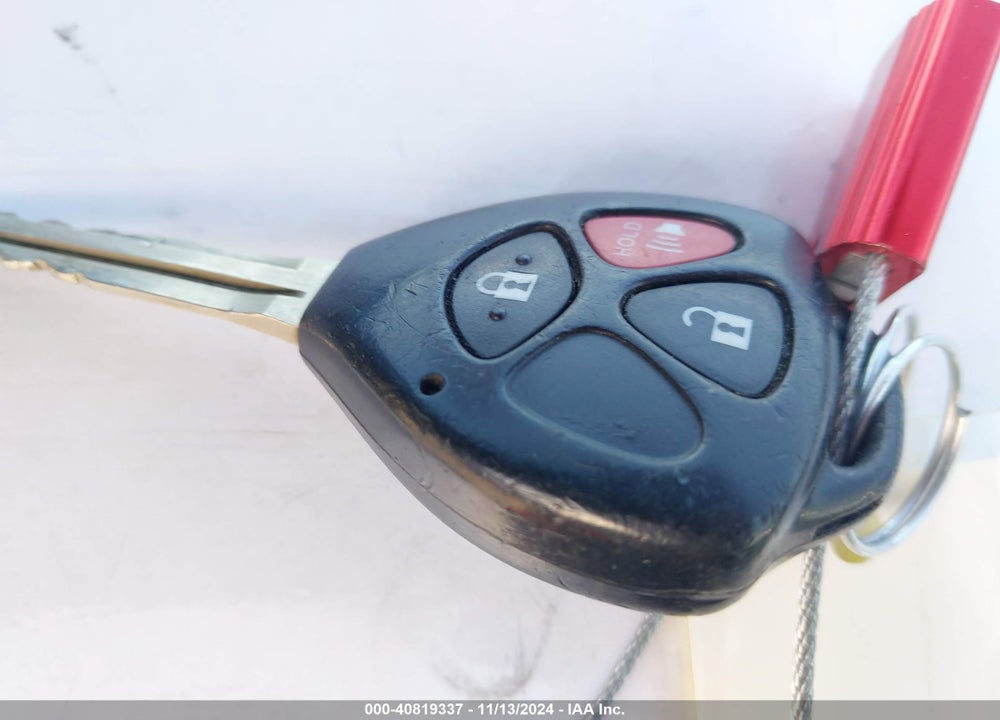 2011 TOYOTA YARIS VIN: JTDKT4K36B5329225