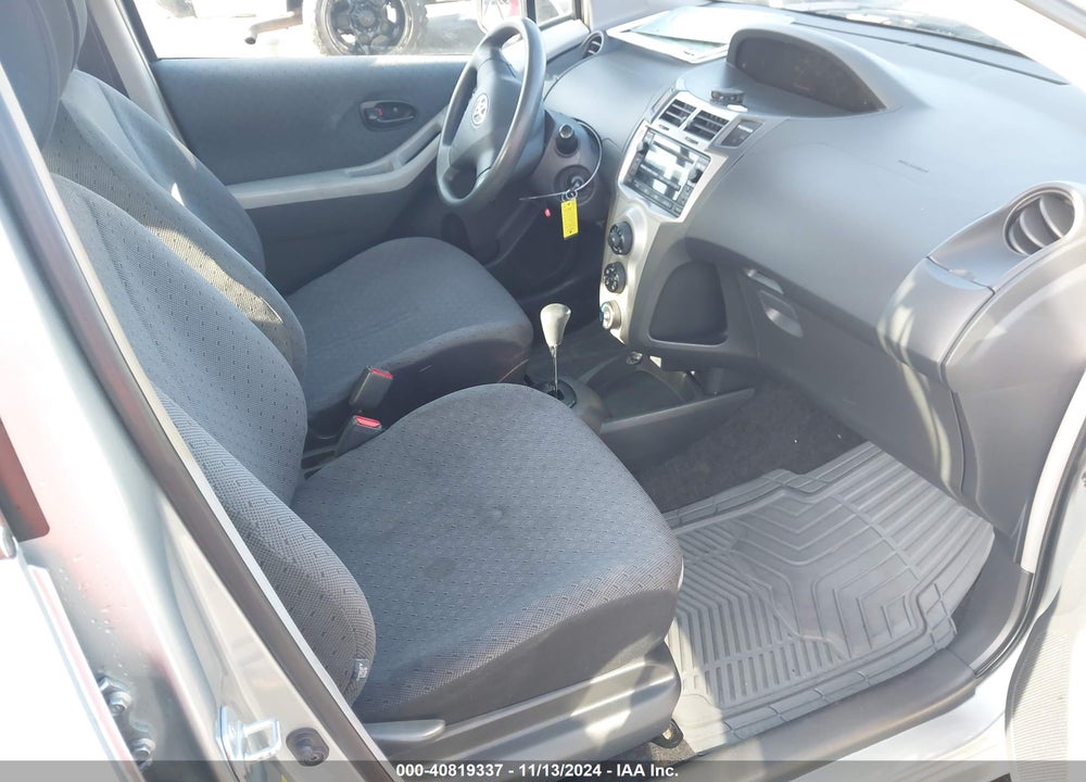 2011 TOYOTA YARIS VIN: JTDKT4K36B5329225
