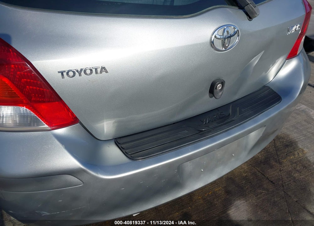 2011 TOYOTA YARIS VIN: JTDKT4K36B5329225