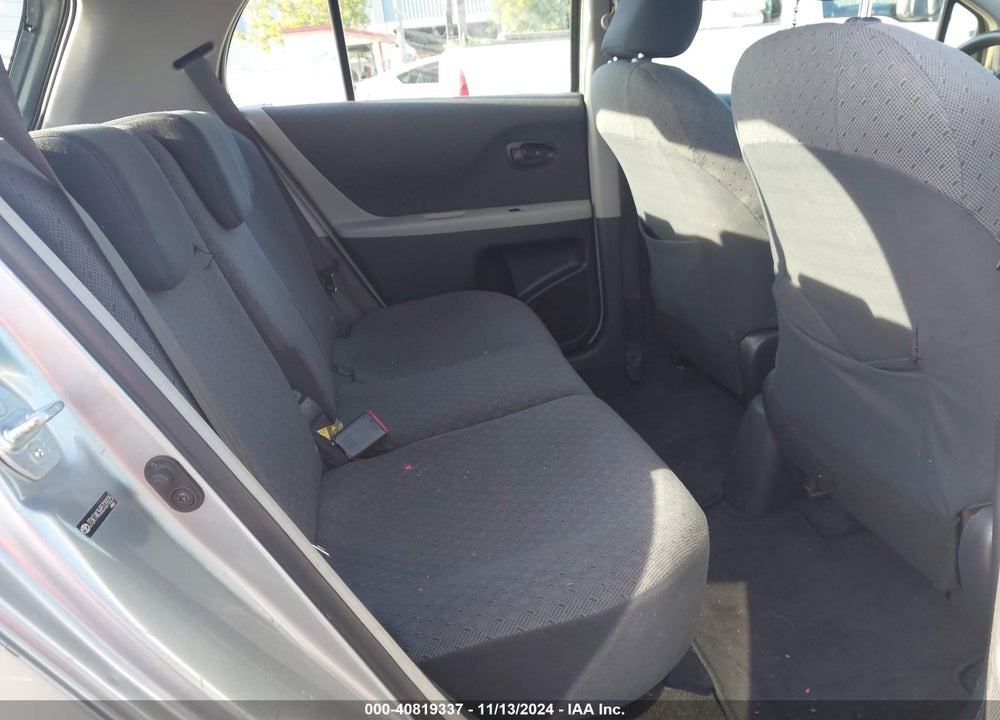 2011 TOYOTA YARIS VIN: JTDKT4K36B5329225
