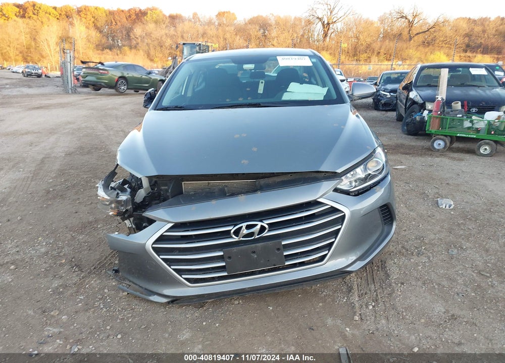 2018 HYUNDAI ELANTRA SE VIN: KMHD74LF6JU623391