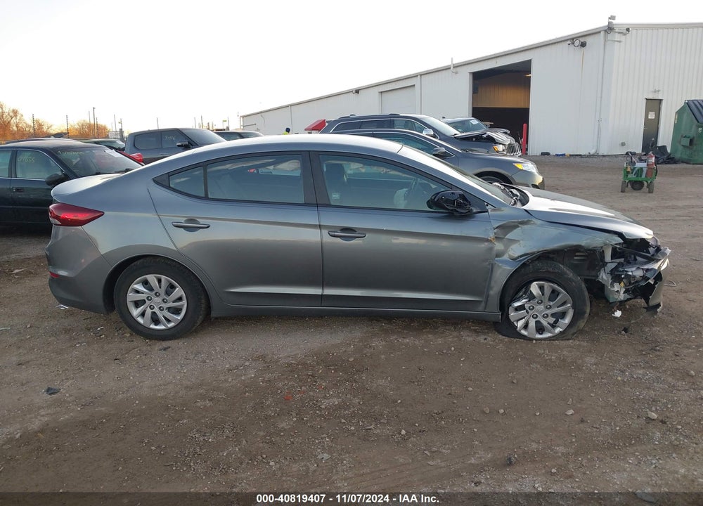 2018 HYUNDAI ELANTRA SE VIN: KMHD74LF6JU623391