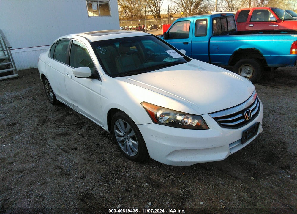 2012 HONDA ACCORD 2.4 EX-L VIN: 1HGCP2F82CA087871