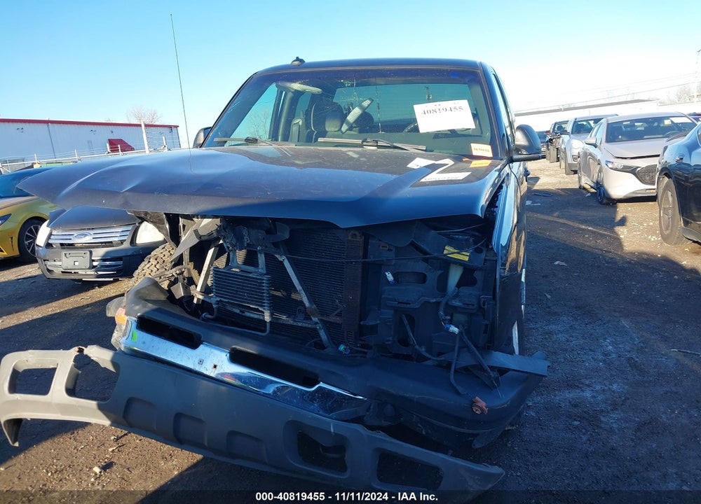 2003 CHEVROLET SILVERADO 1500 LS VIN: 2GCEK19T231175216