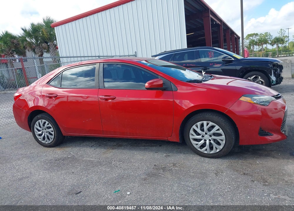 2017 TOYOTA COROLLA LE VIN: 2T1BURHE8HC790697