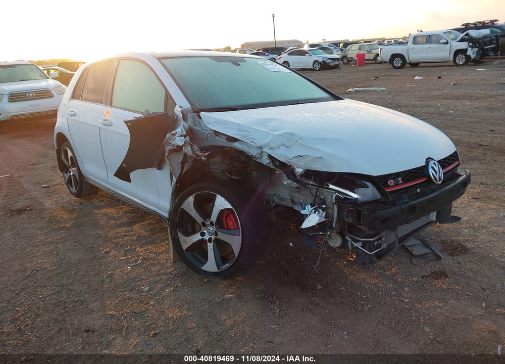 2016 VOLKSWAGEN GOLF GTI AUTOBAHN W/PERFORMANCE PACKAGE 4-DOOR VIN: 3VW547AUXGM050560