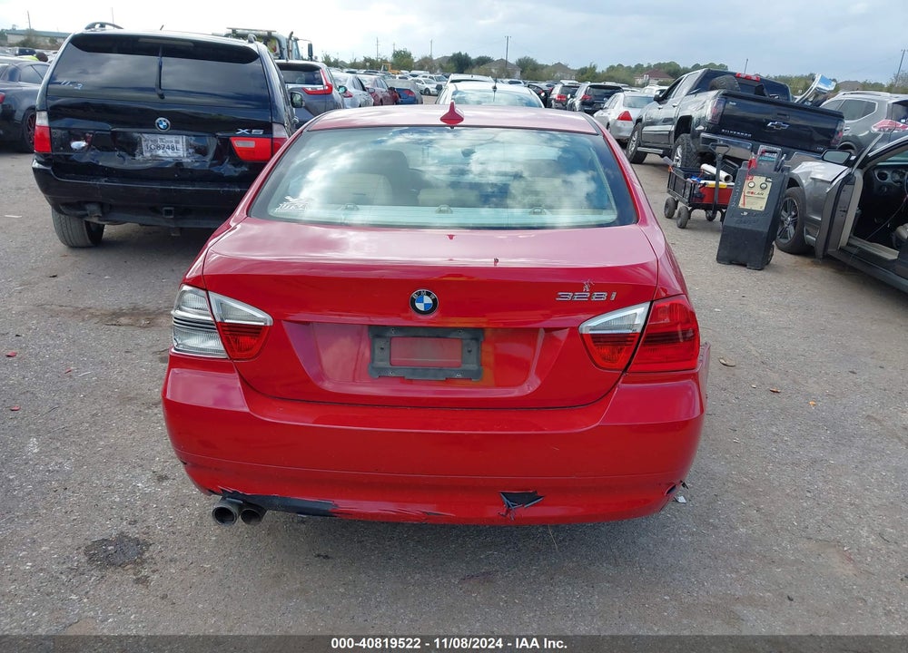 2008 BMW 328I VIN: WBAVA37558NL17855