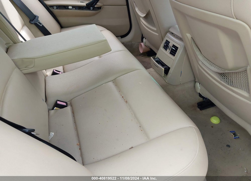 2008 BMW 328I VIN: WBAVA37558NL17855