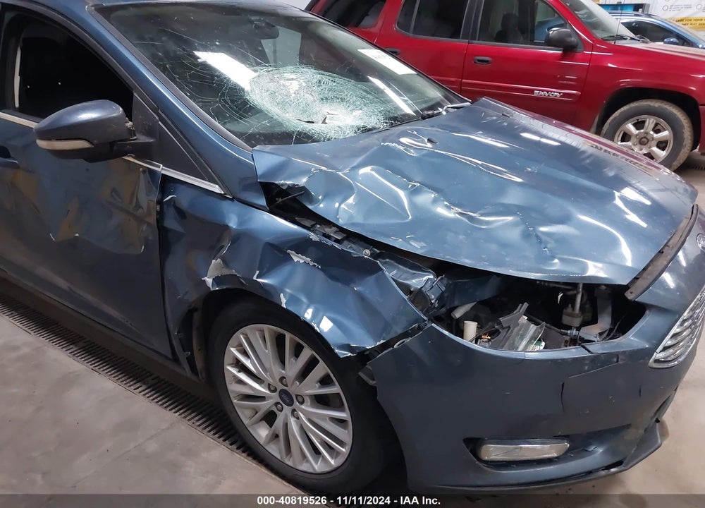 2018 FORD FOCUS TITANIUM VIN: 1FADP3N2XJL326497