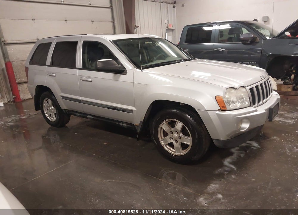 2007 JEEP GRAND CHEROKEE LAREDO VIN: 1J8GR48K07C610581