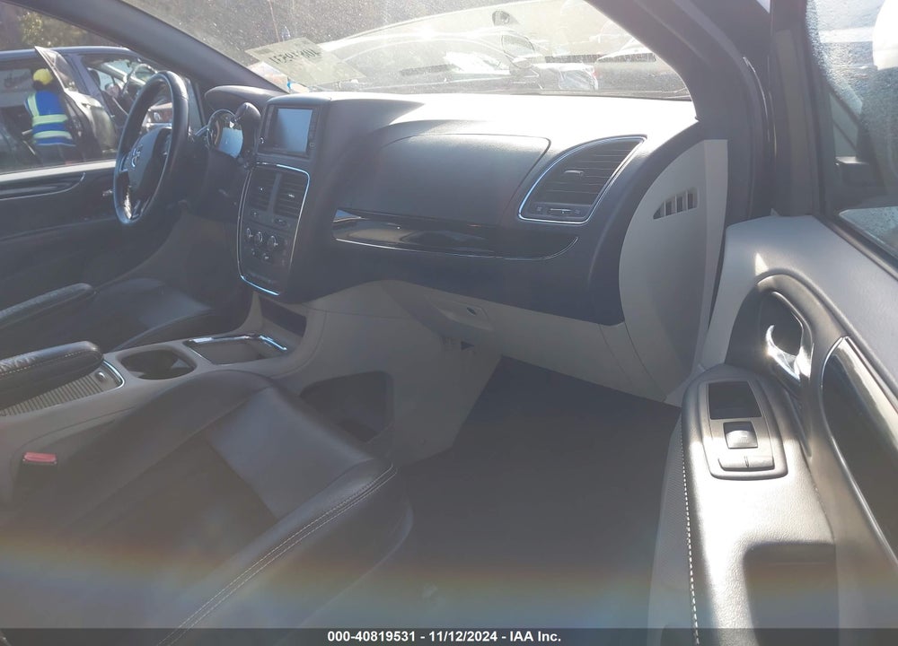 2018 DODGE GRAND CARAVAN SXT VIN: 2C4RDGCG5JR207293