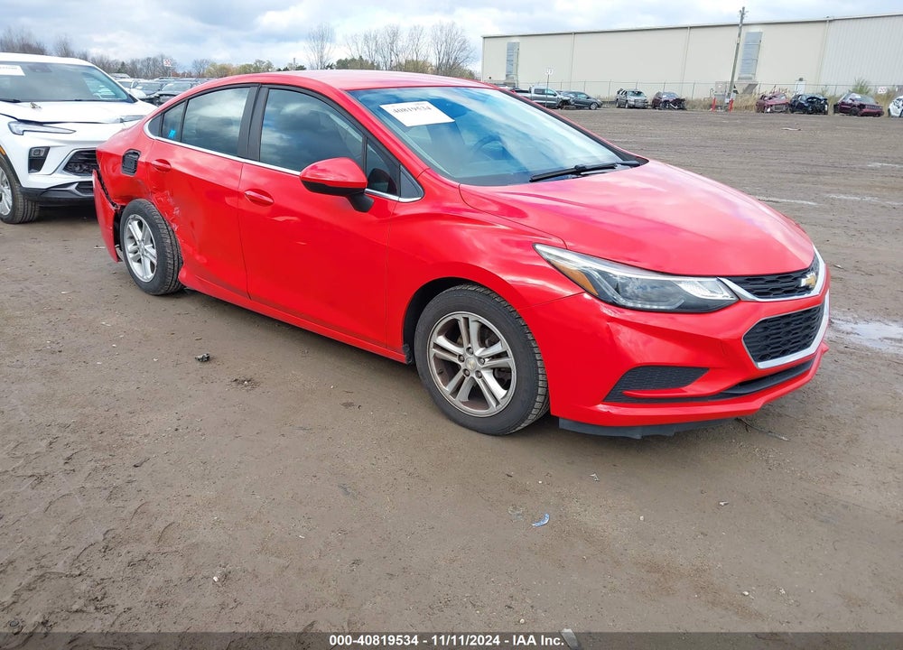 2017 CHEVROLET CRUZE LT AUTO VIN: 1G1BE5SM7H7110272