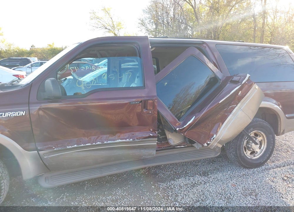 2000 FORD EXCURSION LIMITED VIN: 1FMNU42L5YEB60894