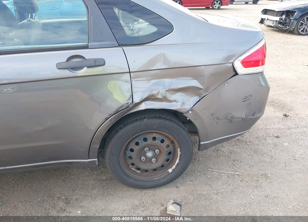 2010 FORD FOCUS S VIN: 1FAHP3EN0AW231036
