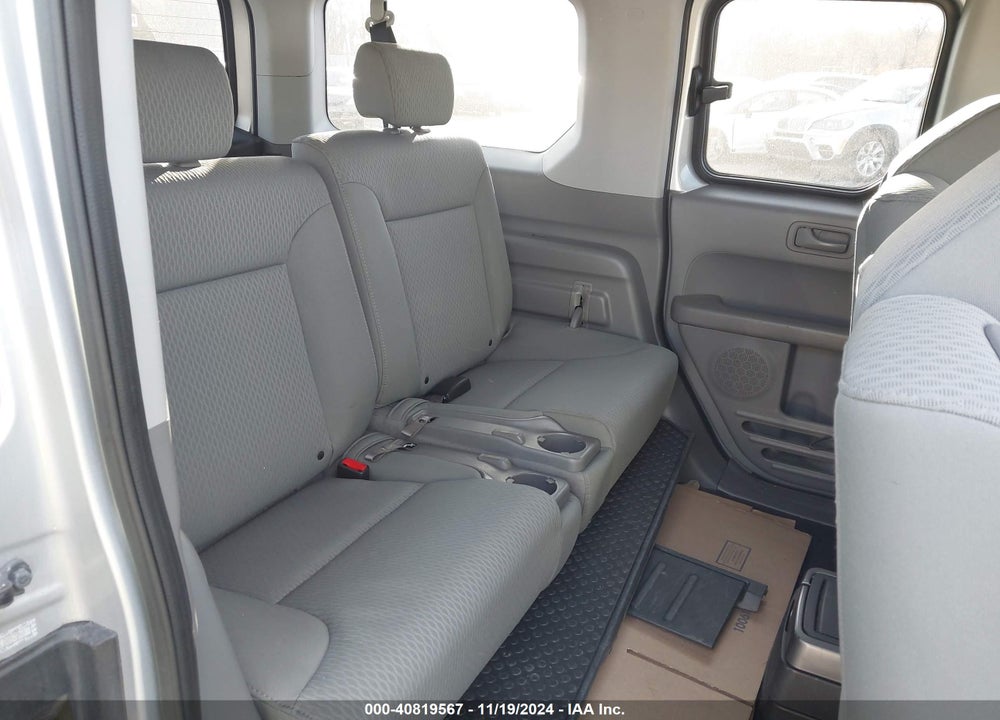 2011 HONDA ELEMENT EX VIN: 5J6YH2H70BL005591