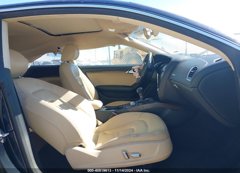 2013 AUDI A5 2.0T PREMIUM VIN: WAULFAFR1DA023047