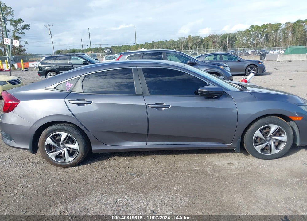 2019 HONDA CIVIC LX VIN: 19XFC2F67KE027019